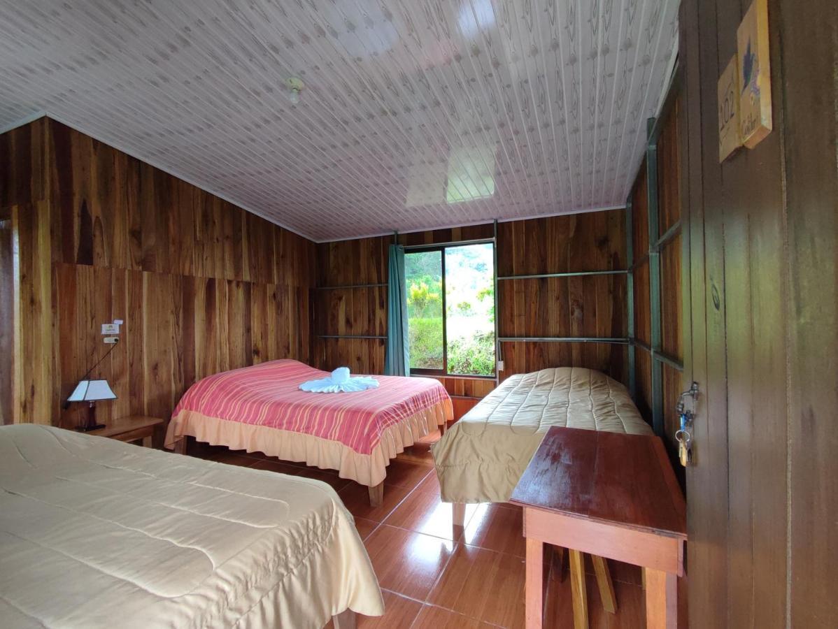 Casitas De Montana Cabuya Hotel Monteverde Екстериор снимка